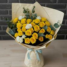 Букет цветов из:  Розы в Приволжье