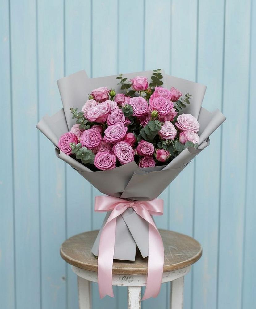 Букет цветов из: Розы в Приволжье