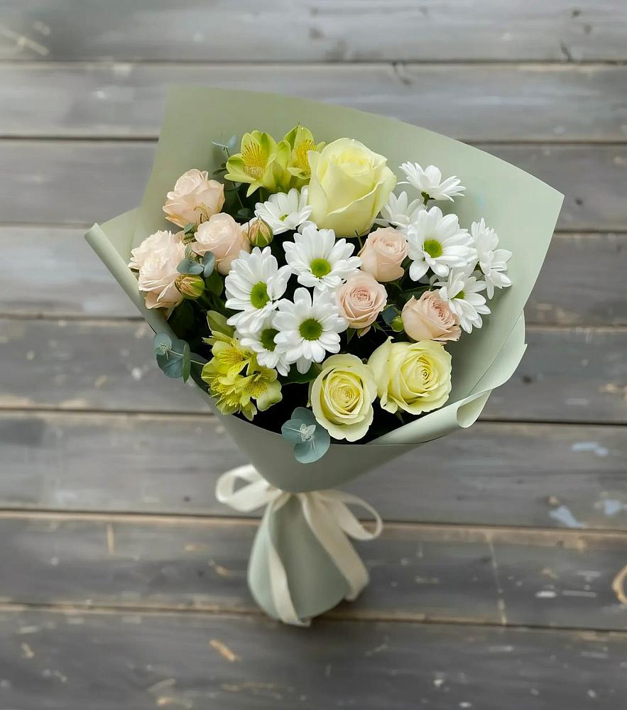 Букет цветов из: Альстромерии, Розы и Хризантемы в Приволжье