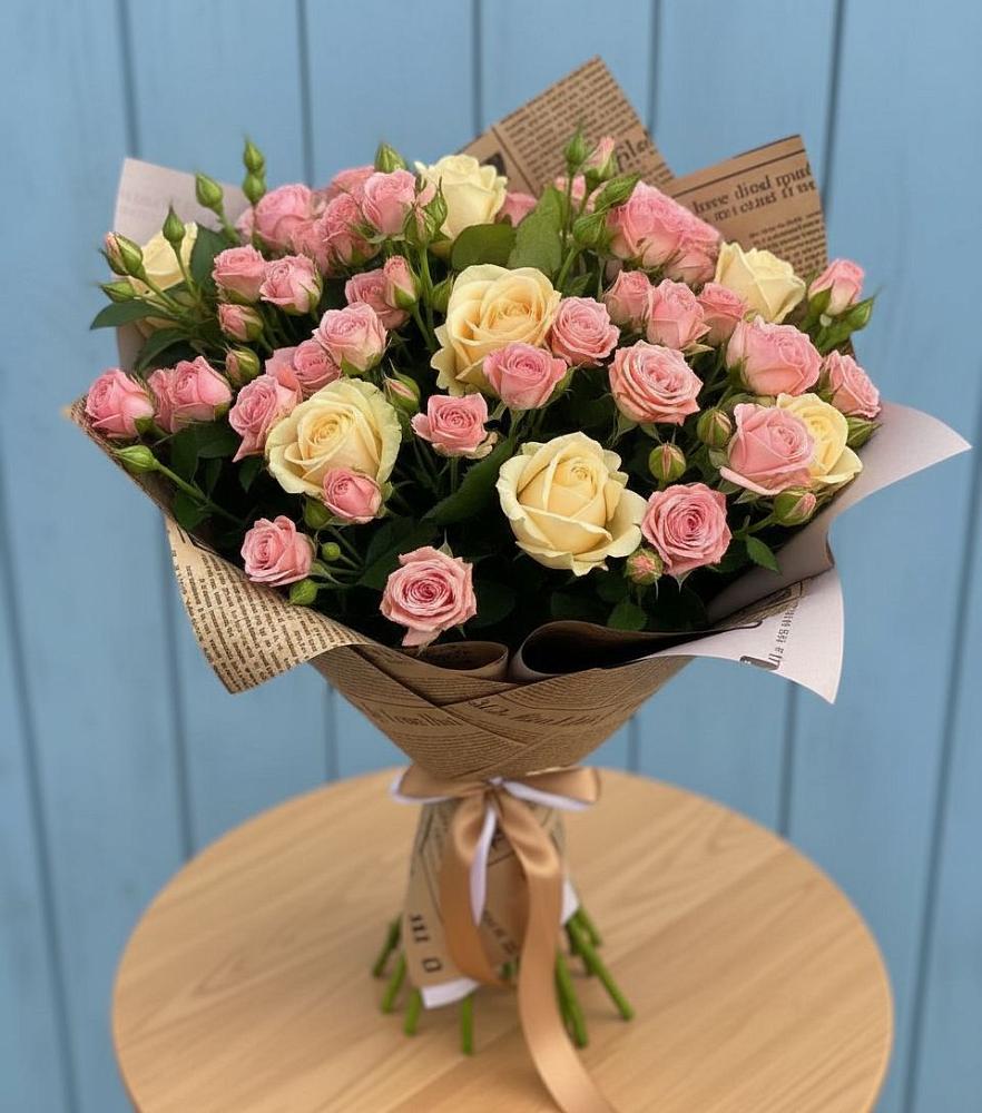 Букет цветов из: Розы в Приволжье