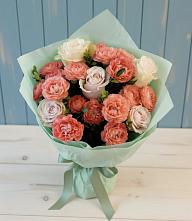 Букет цветов из:  Розы в Приволжье