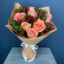 Букет цветов из:  Розы и Альстромерии в Приволжье