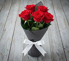 Букет 5 Красных роз Эдлесс Лав #REPLACE_PRED# Приволжье