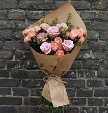 Букет цветов из:  Розы в Приволжье