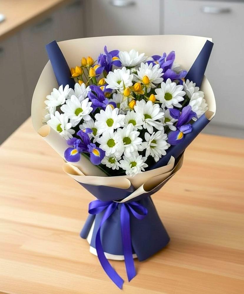 Букет цветов из: Розы, Ирисы и Хризантемы в Приволжье