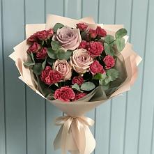 Букет цветов из:  Гвоздики и Розы в Приволжье
