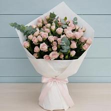 Букет цветов из:  Розы в Приволжье