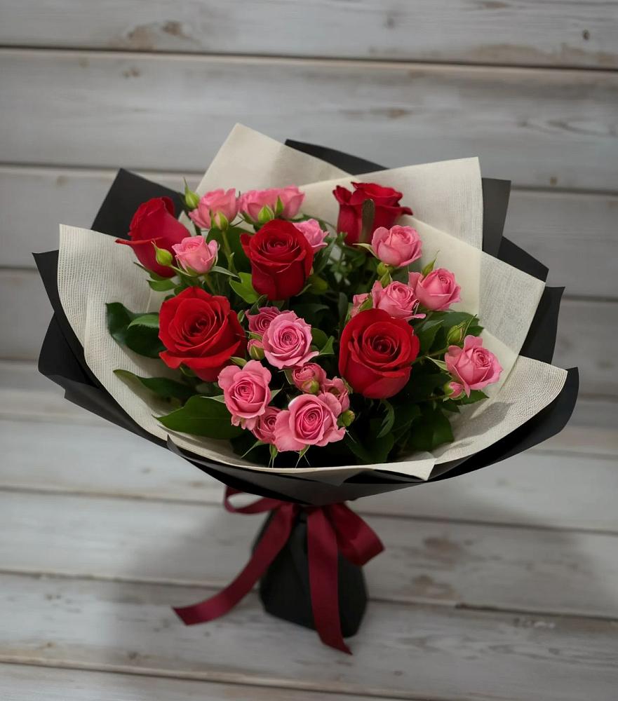 Букет цветов из: Розы в Приволжье