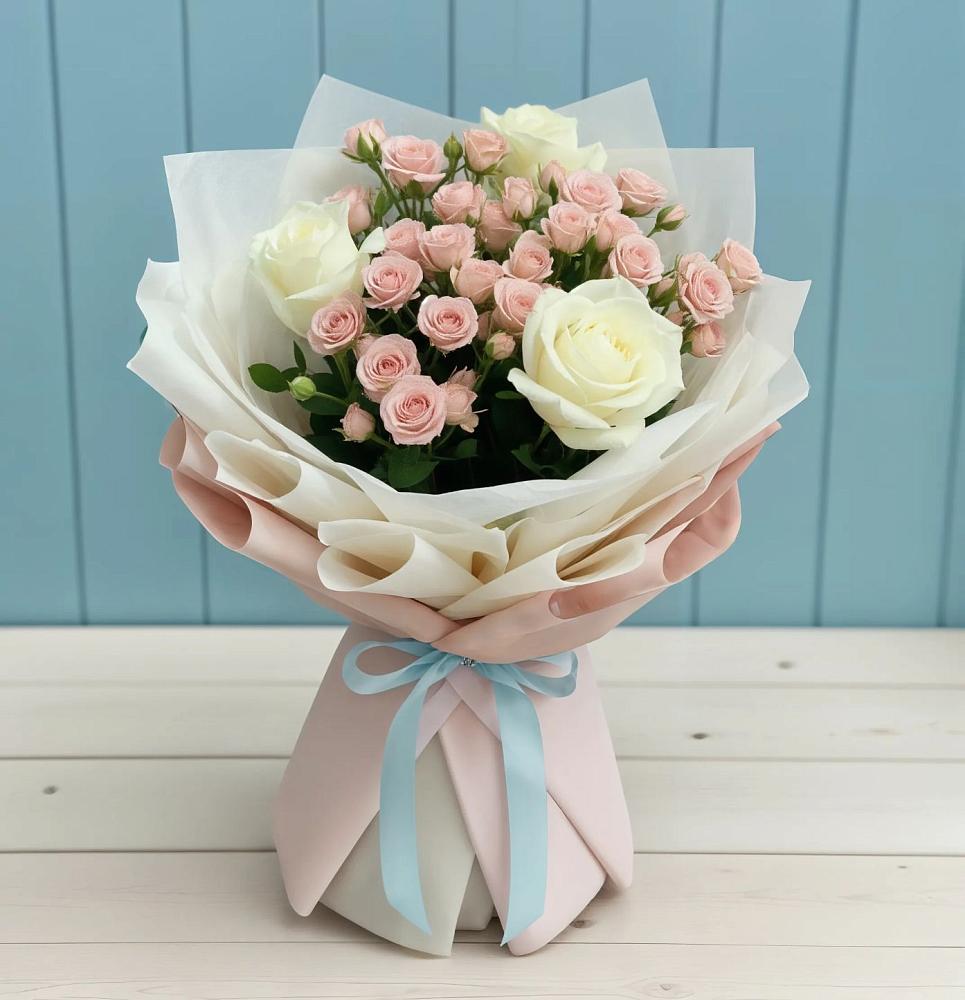 Букет цветов из: Розы в Приволжье