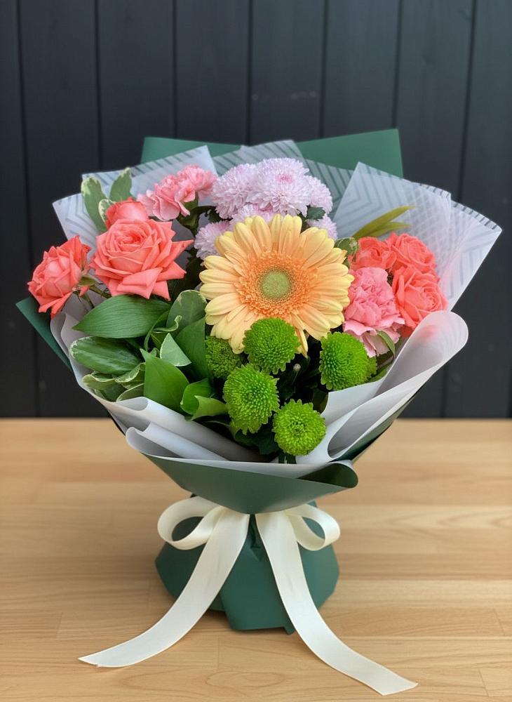 Букет цветов из: Гвоздики, Розы, Герберы и Хризантемы в Приволжье