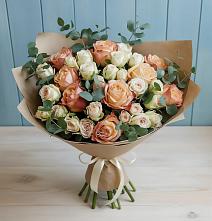 Букет цветов из:  Альстромерии и Розы в Приволжье