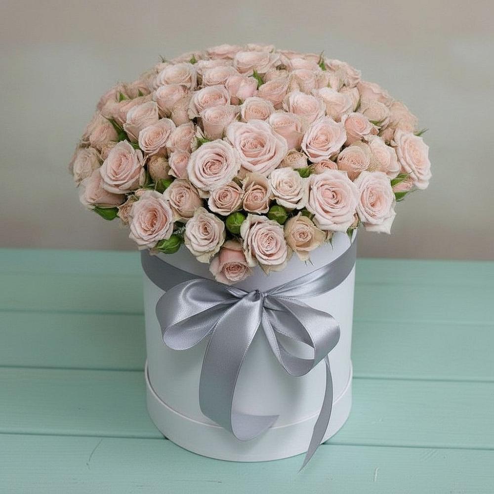 Цветочная композиция из Розы в шляпной коробке в Приволжье