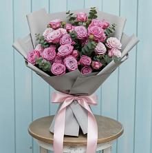 Букет цветов из:  Розы в Приволжье